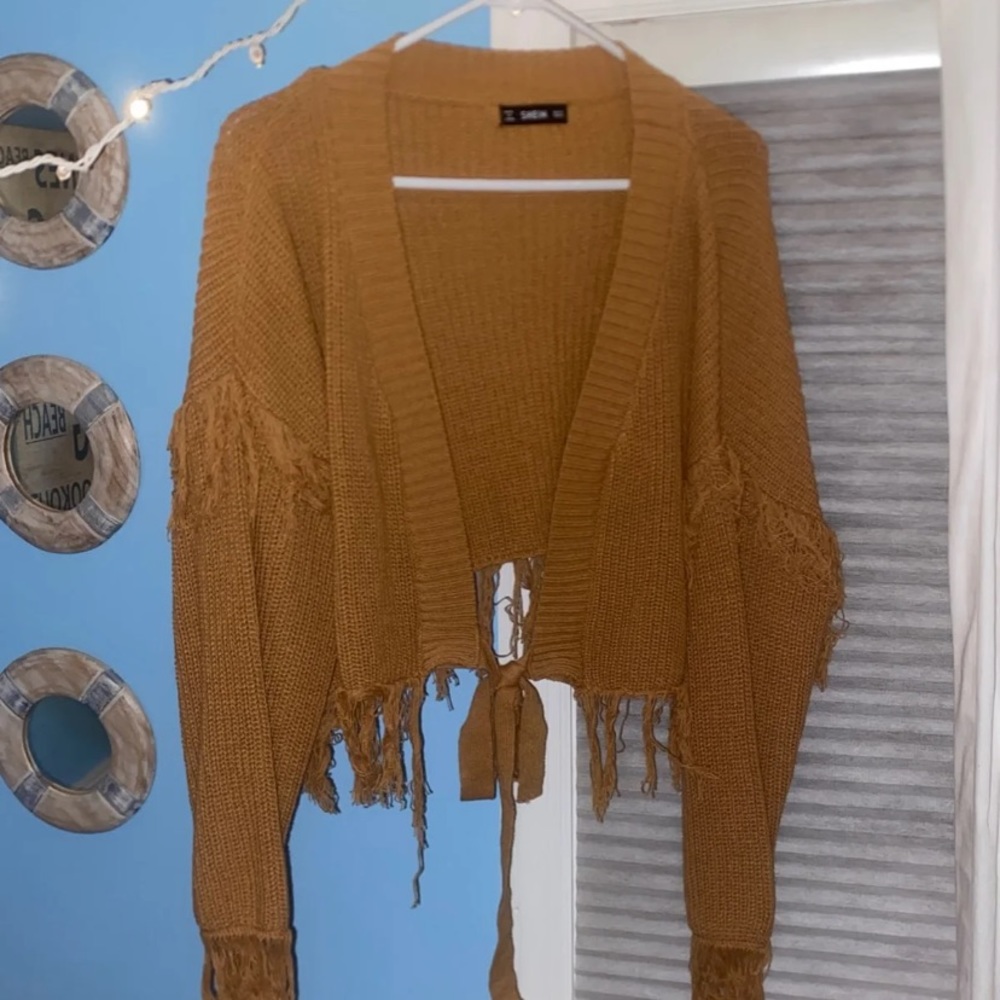 Cropped cardigan